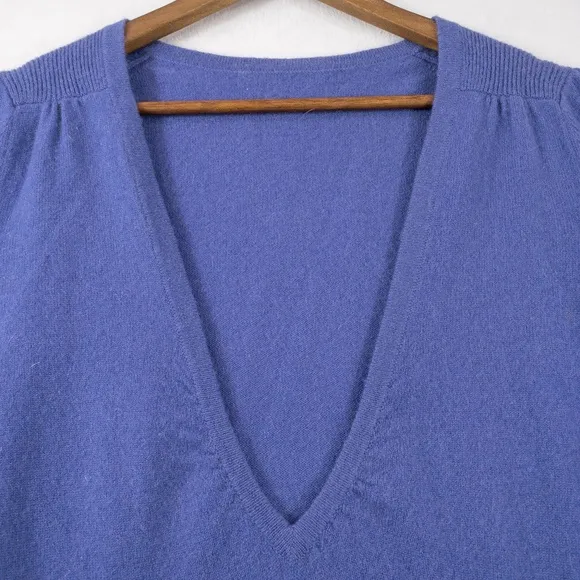 100% Cashmere V Neck Sweater Purple 3/4 Sleeve Edinburgh Wollen Mill Medium