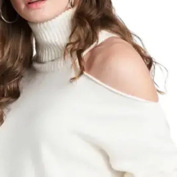 1.State Bare Shoulder Turtle Neck Sweater