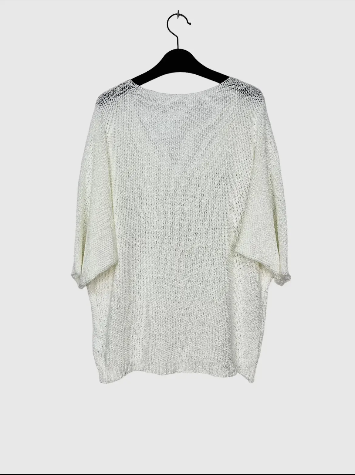 3/4 sleeve v-neck knitted sweater