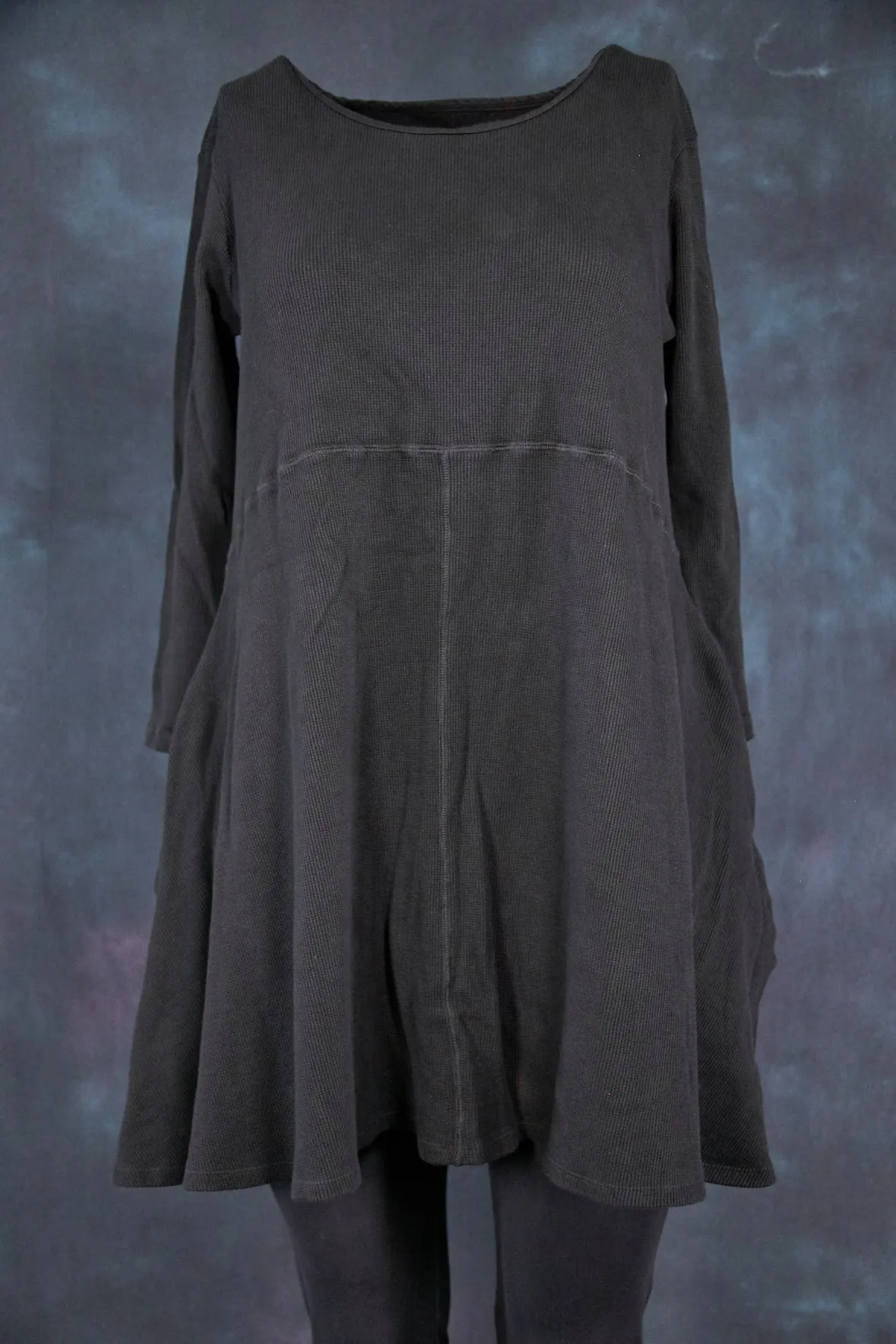 7233 Solstice Thermal Swing Dress-Black-U