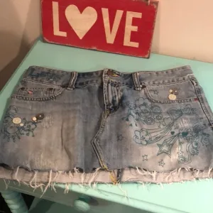 Abercrombie mini skirt