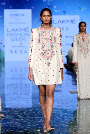 Adaila Dress