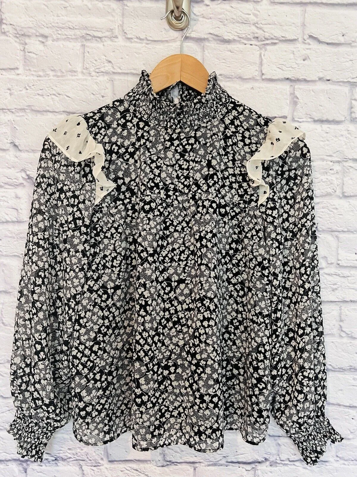 ANN TAYLOR Floral Smock Ruffle Blouse Sz P Small Ditsy Flower Workwear Career