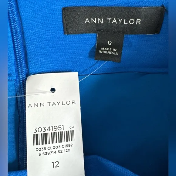 ANN TAYLOR Mock Wrap Pencil Skirt in Azure Blue Color, Size 12.