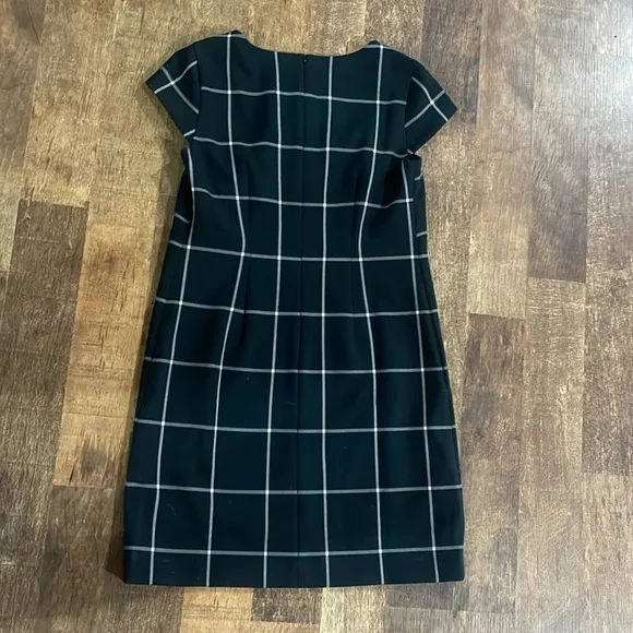 Ann Taylor Petite Windowpane Shift Plaid Dress Pine Green Color