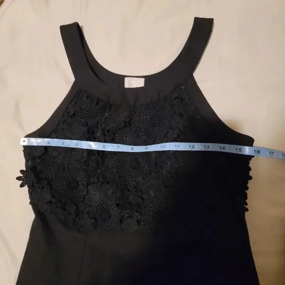 Anthropologie Applique oleander shift black dress