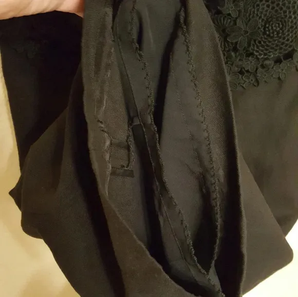 Anthropologie Applique oleander shift black dress