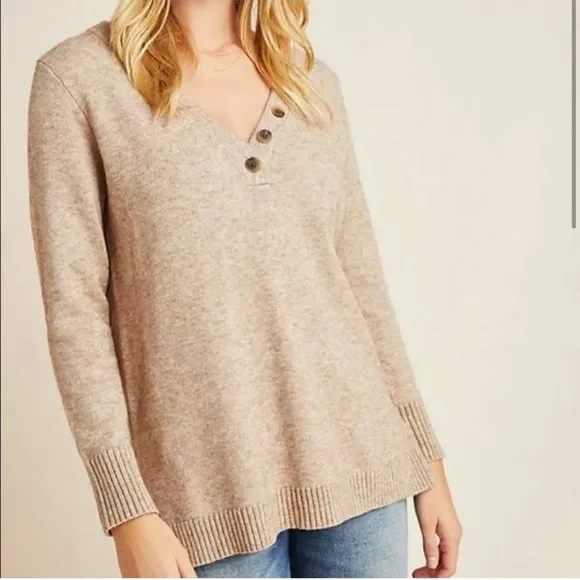 Anthropologie Serena V-Neck Sweater in Tan Size XS