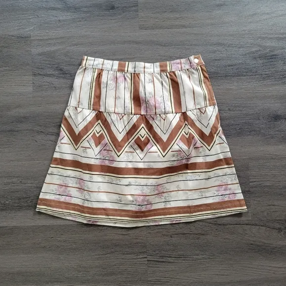 Anthropologie Tiny Ivory Orange Raleigh Mini Skirt NWT Size X-Small