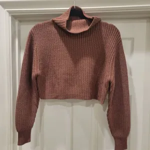 Aritzia Wilfred Montpellier crop turtleneck sweater, 2XS