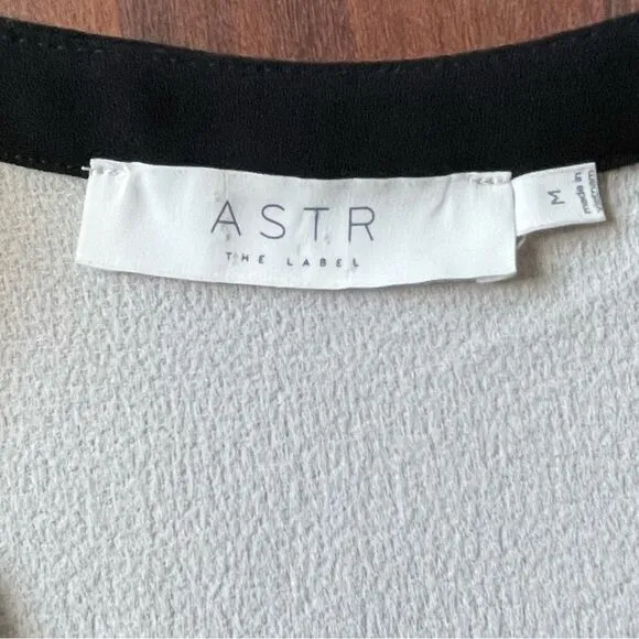 ASTR The Label mini shift dress size medium