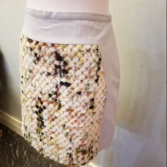 Banana republic mini wool center skirt women's size 6 (H13)