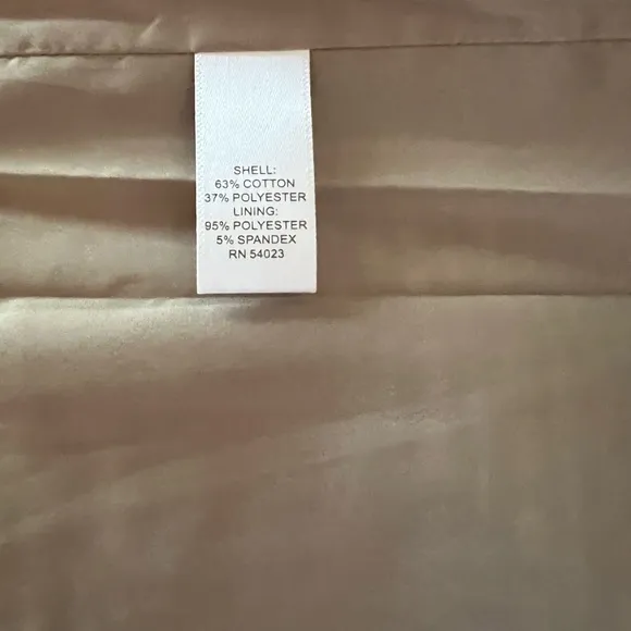 BANANA REPUBLIC TÁN WHITE POLKA DOT PENCIL SKIRT