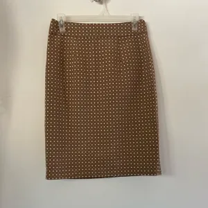 BANANA REPUBLIC TÁN WHITE POLKA DOT PENCIL SKIRT