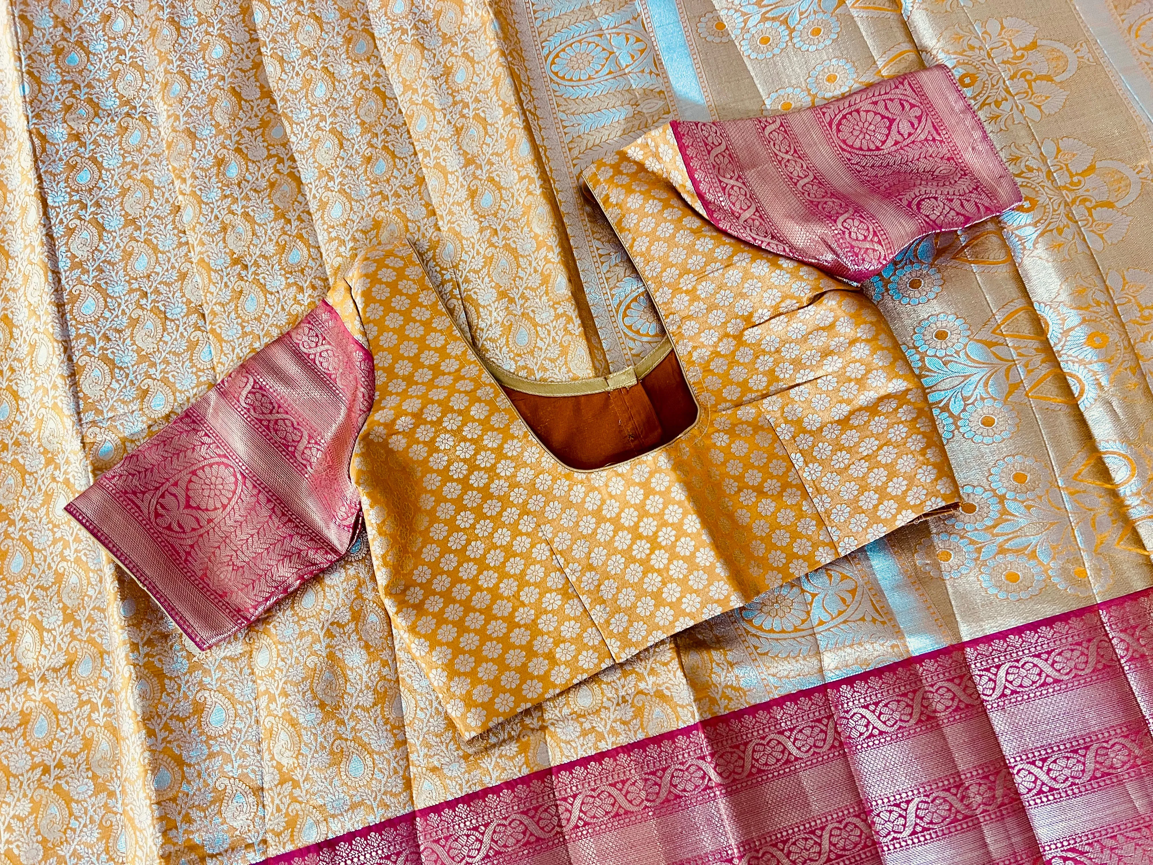 Banaras Gandharva Pattu saree