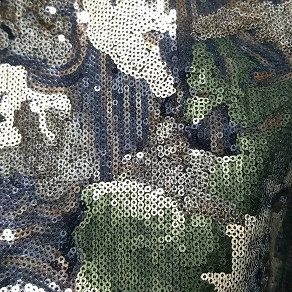 Bar III Sequined Camo-Print Pencil Skirt Size Small