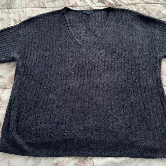 Barefoot Dreams Cozychic Lite dark gray ribbed V-neck sweater, size 1X Petite