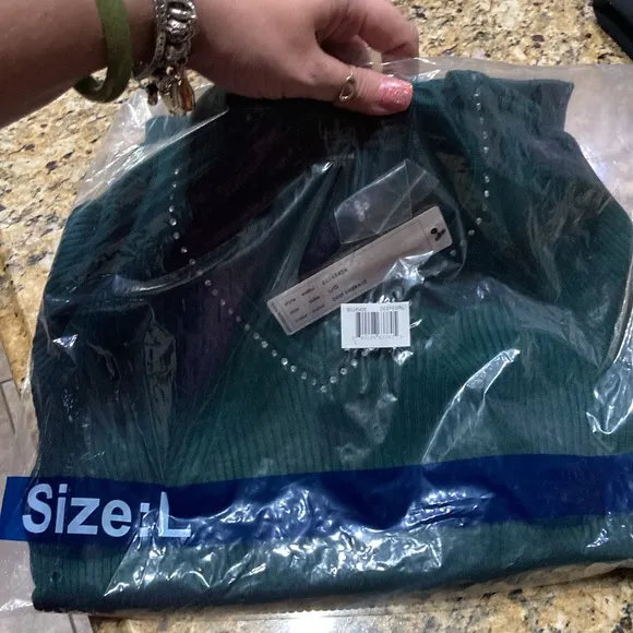 belldini Deep Emerald V-Neck Sweater