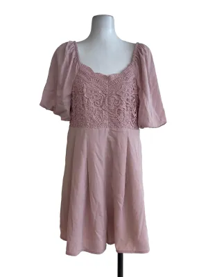 Black Round Neck Shift Dress