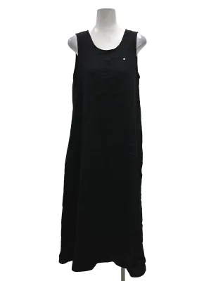 Black Sleeveless Shift Dress