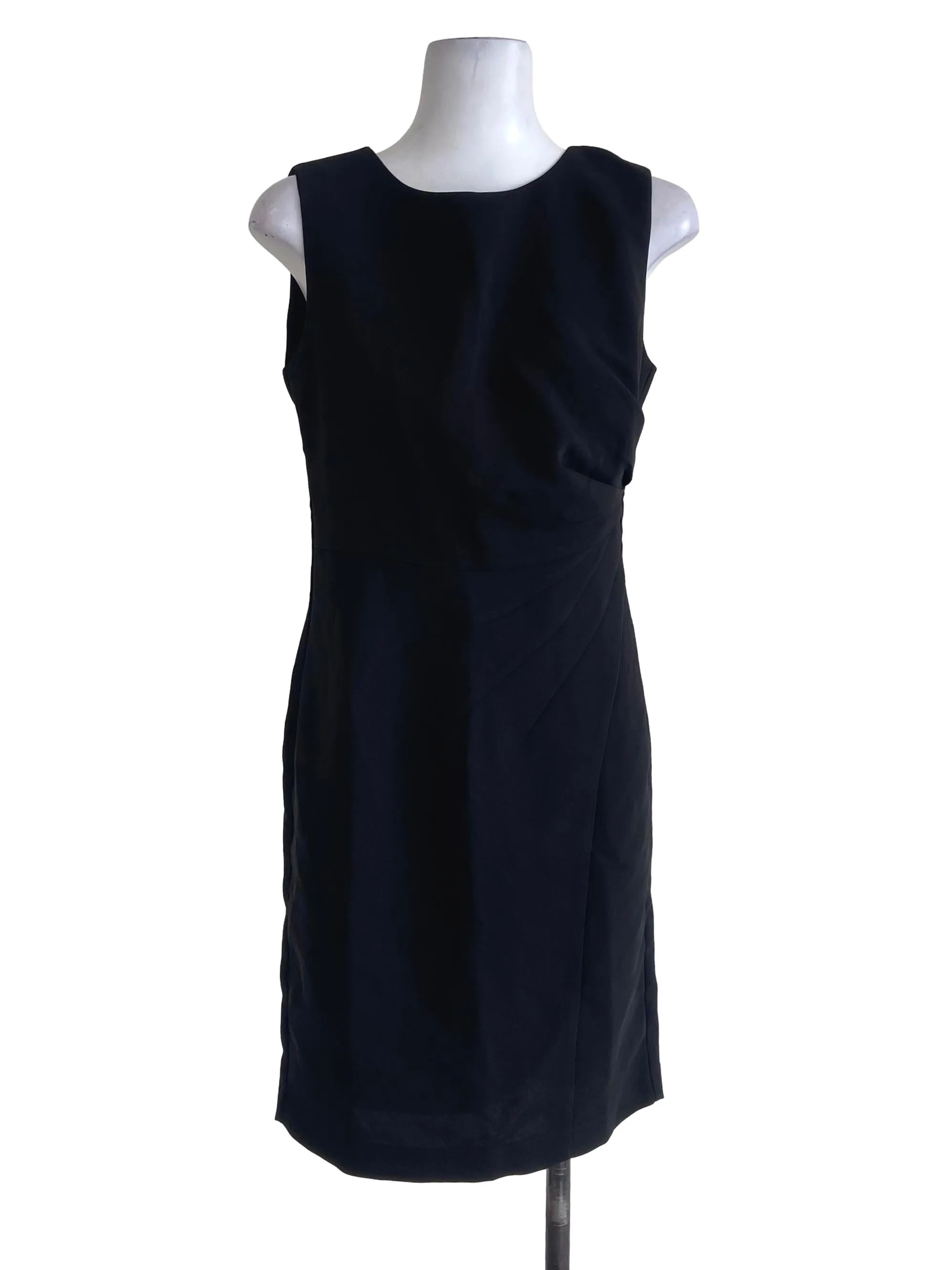 Black Sleeveless Shift Dress