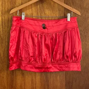 CACHE Red Mini Skirt Sz L NWT