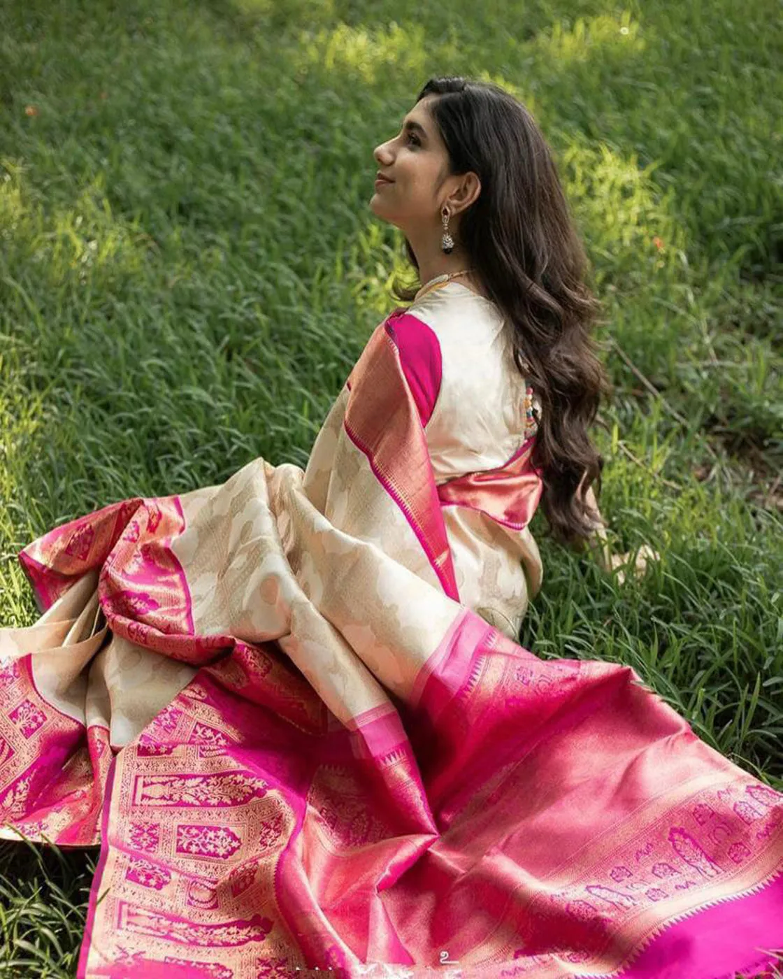 Closet mix Off-white and Pink Zari Border Saree With Blouse