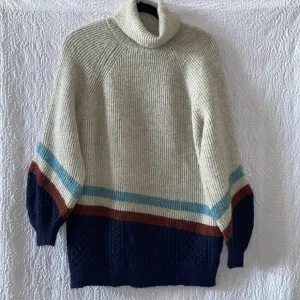 DAVI &amp; DANI Turtleneck Long Bell Sleeve Sweater