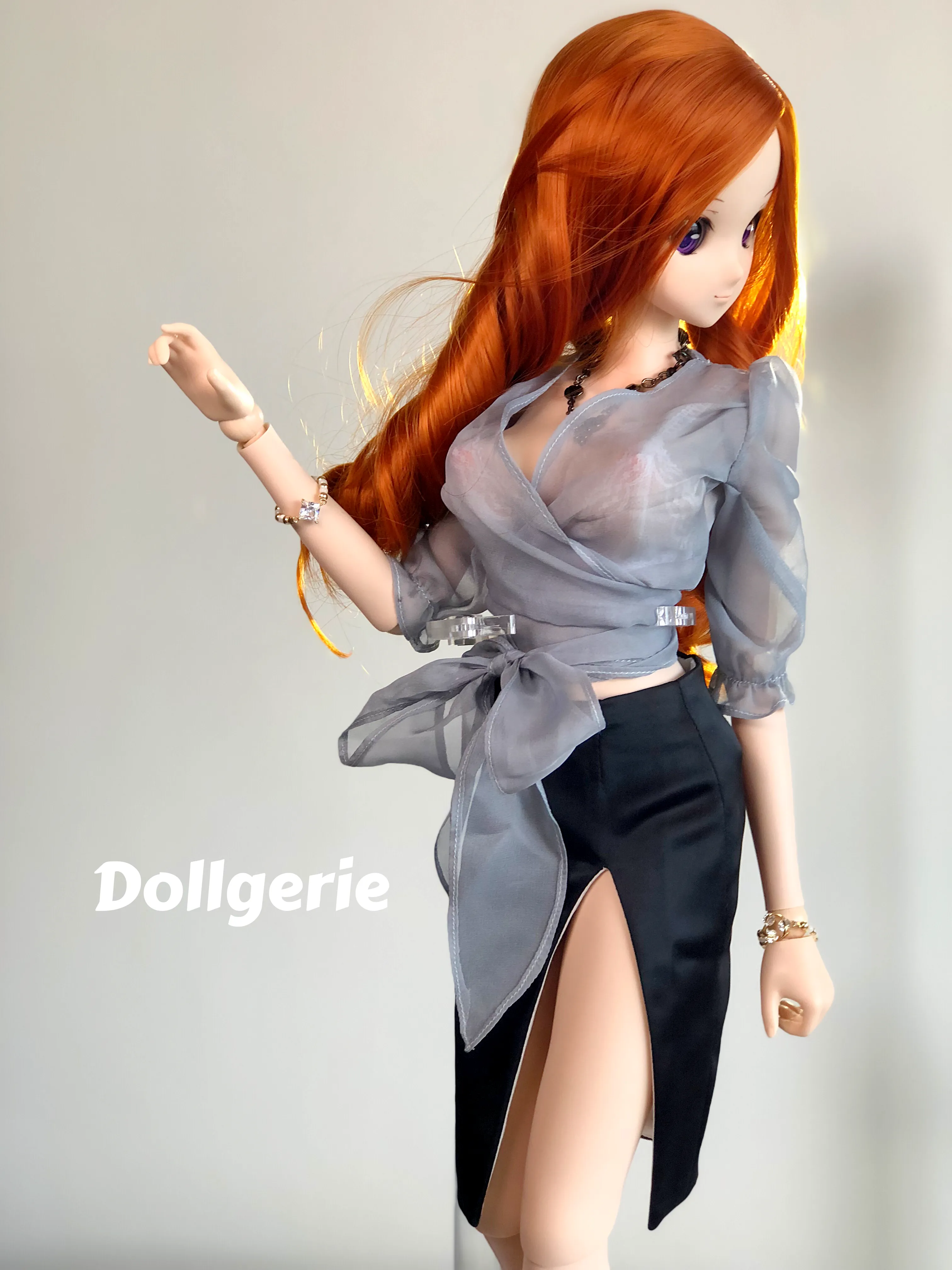 Deep-V Top   Black Pencil Skirt   Black Pearl Necklace Set