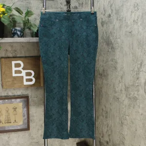 DG2 by Diane Gilman Women's Pull On Boot Cut Pants Green Snake Petite Medium