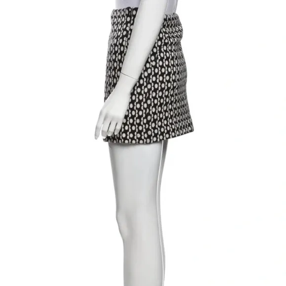 Diane Von Furstenberg Black &amp; White Wool Mini Skirt Size 6/M