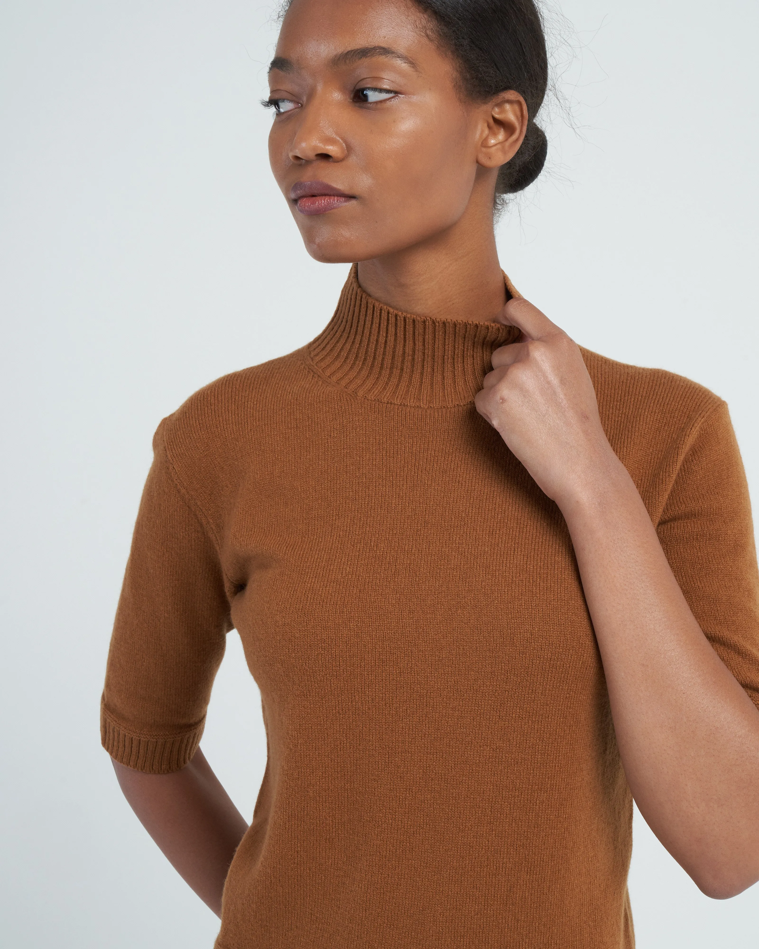elbow sleeve turtleneck - vintage vicuna