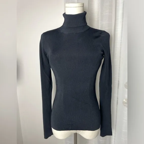Elizabeth and James Renner Cutout Black Turtleneck Size Small