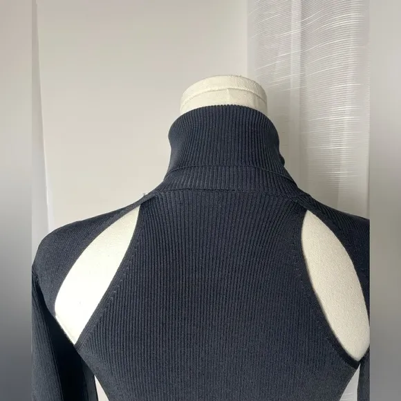 Elizabeth and James Renner Cutout Black Turtleneck Size Small