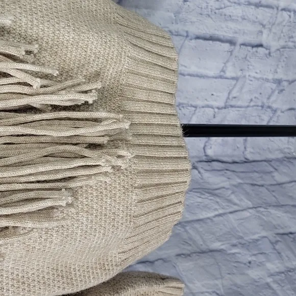 ENTRO Light Tan Turtleneck Fringed Oversized Sweater Small
