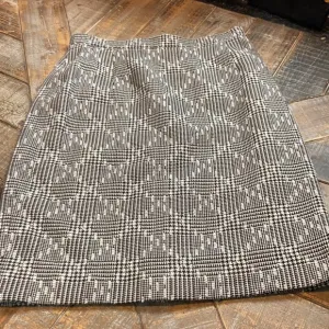 Escada pencil skirt. Size 38.