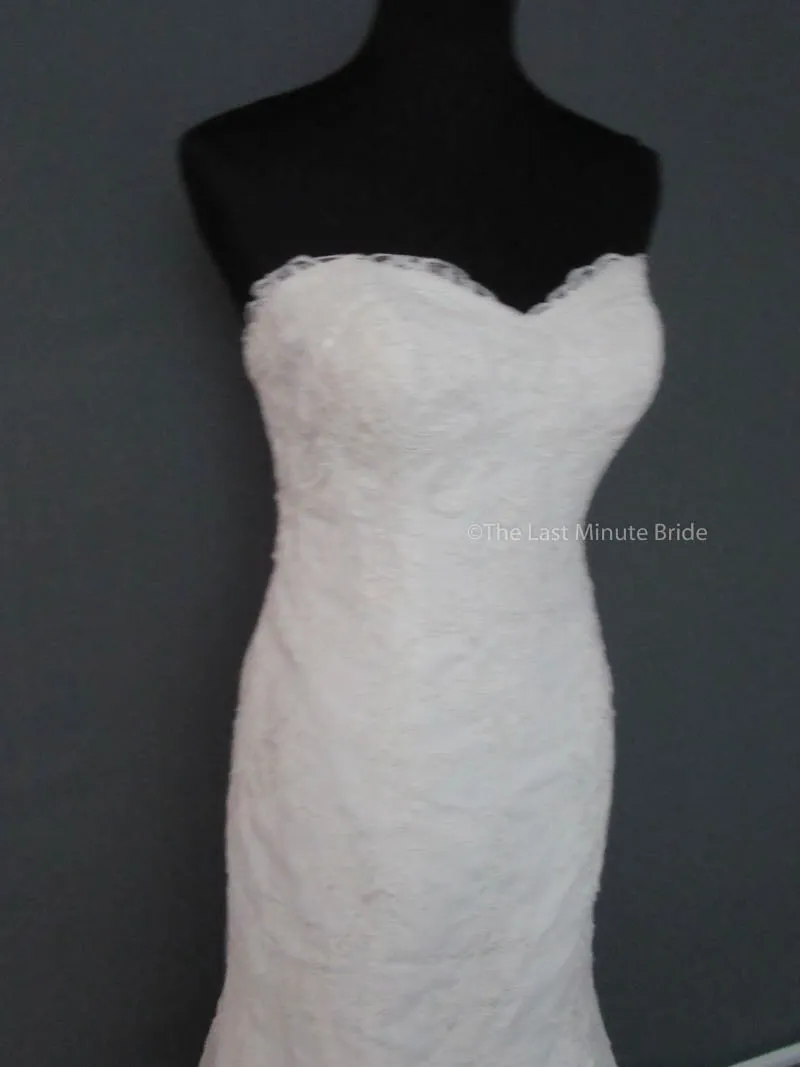 Essense of Australia D1773 Ivory size 14