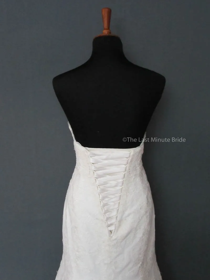 Essense of Australia D1773 Ivory size 14