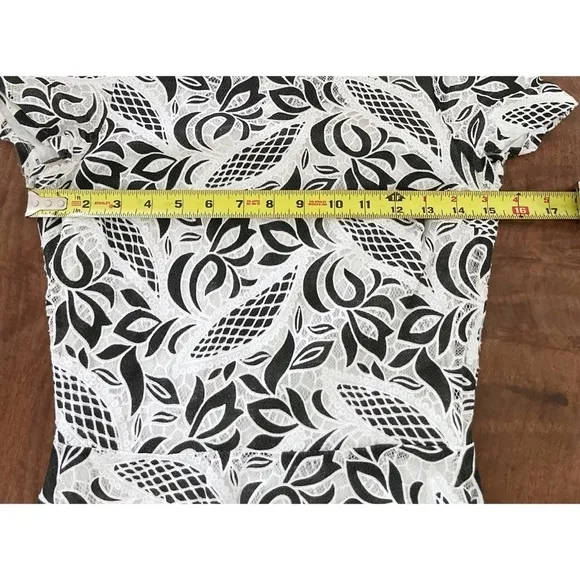 EUC Lulu’s The Letter Lace Fit &amp; Flare Black &amp; White Dress XS​​​