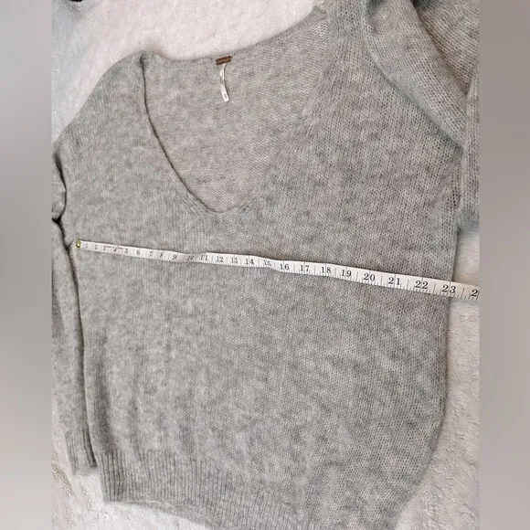 FREE PEOPLE Gossamer V-Neck Alpaca Wool Sweater