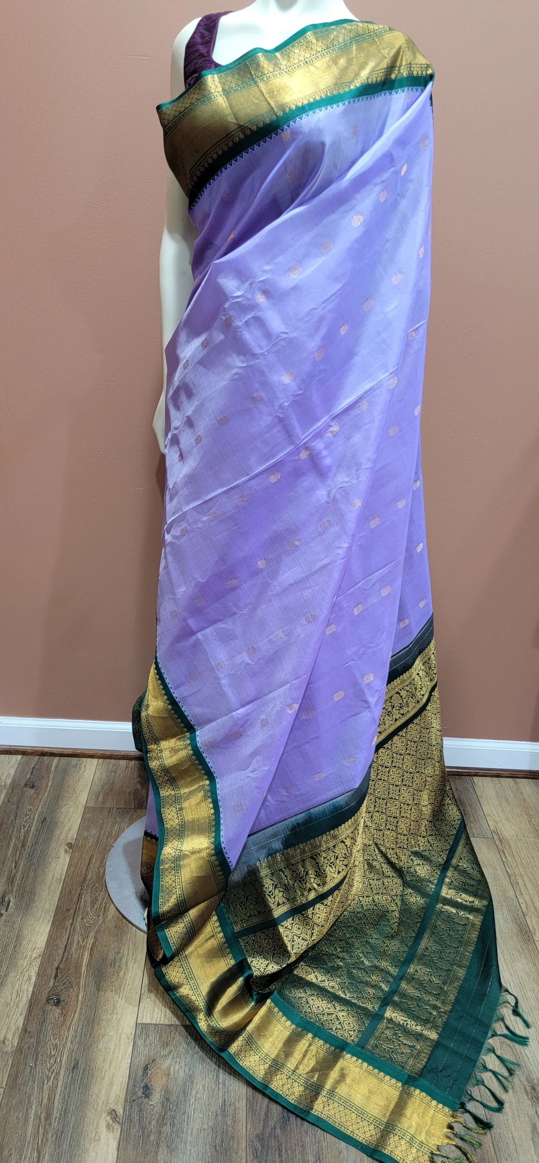 Gadwal Pattu Saree w/ Custom Blouse
