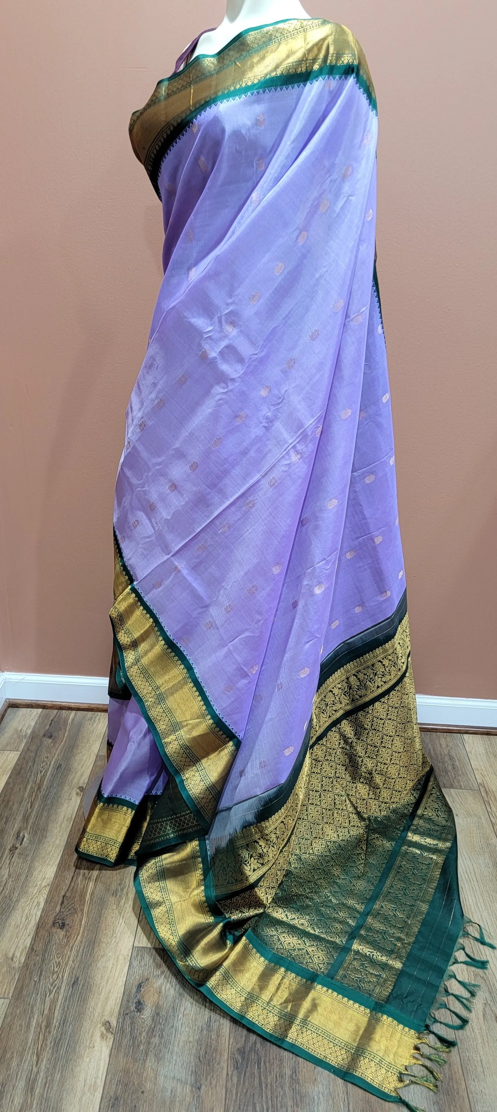 Gadwal Pattu Saree w/ Custom Blouse
