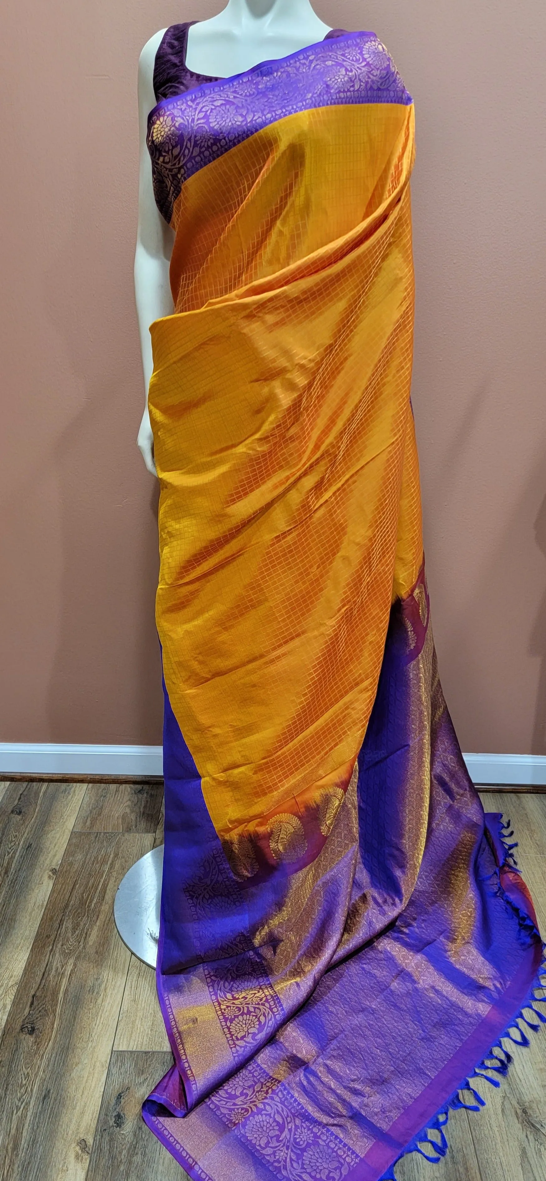 Gadwal Pattu Saree w/ Custom Blouse