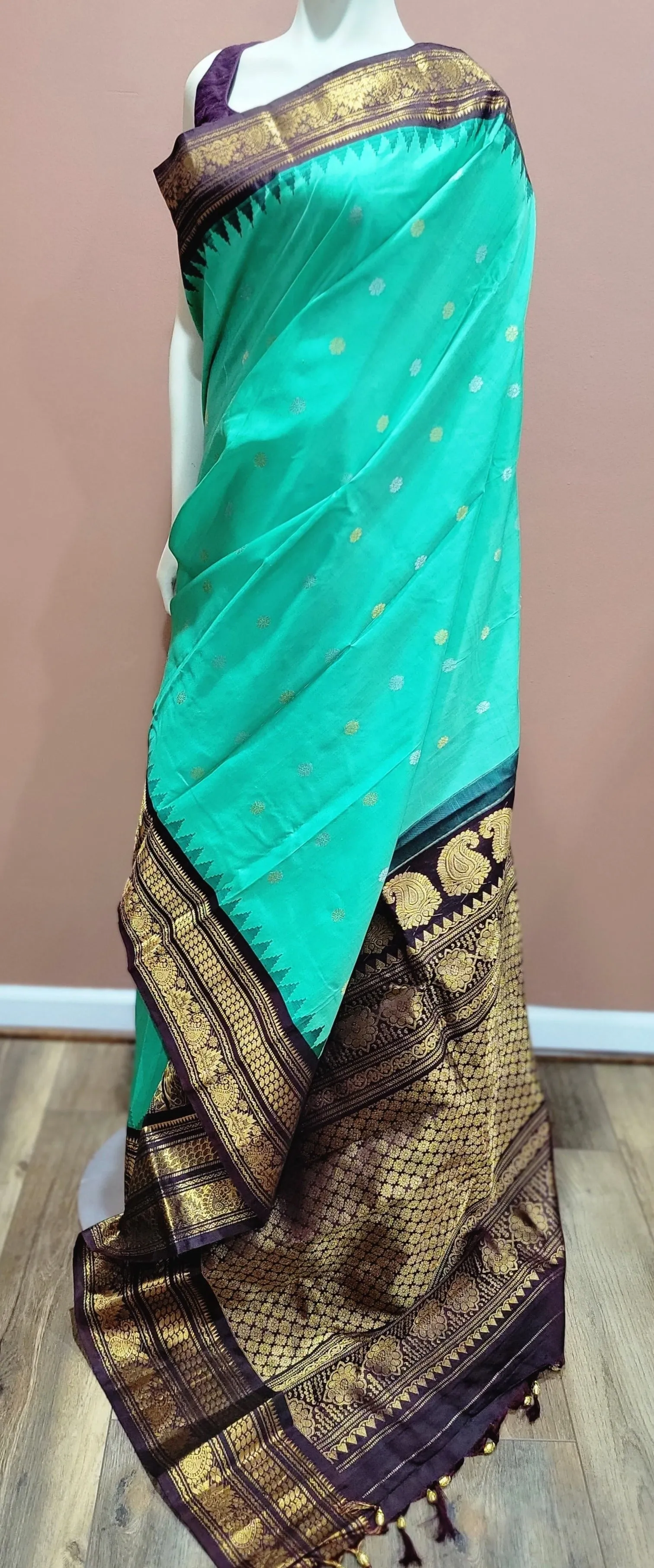 Gadwal Pattu Saree w/ Custom Blouse
