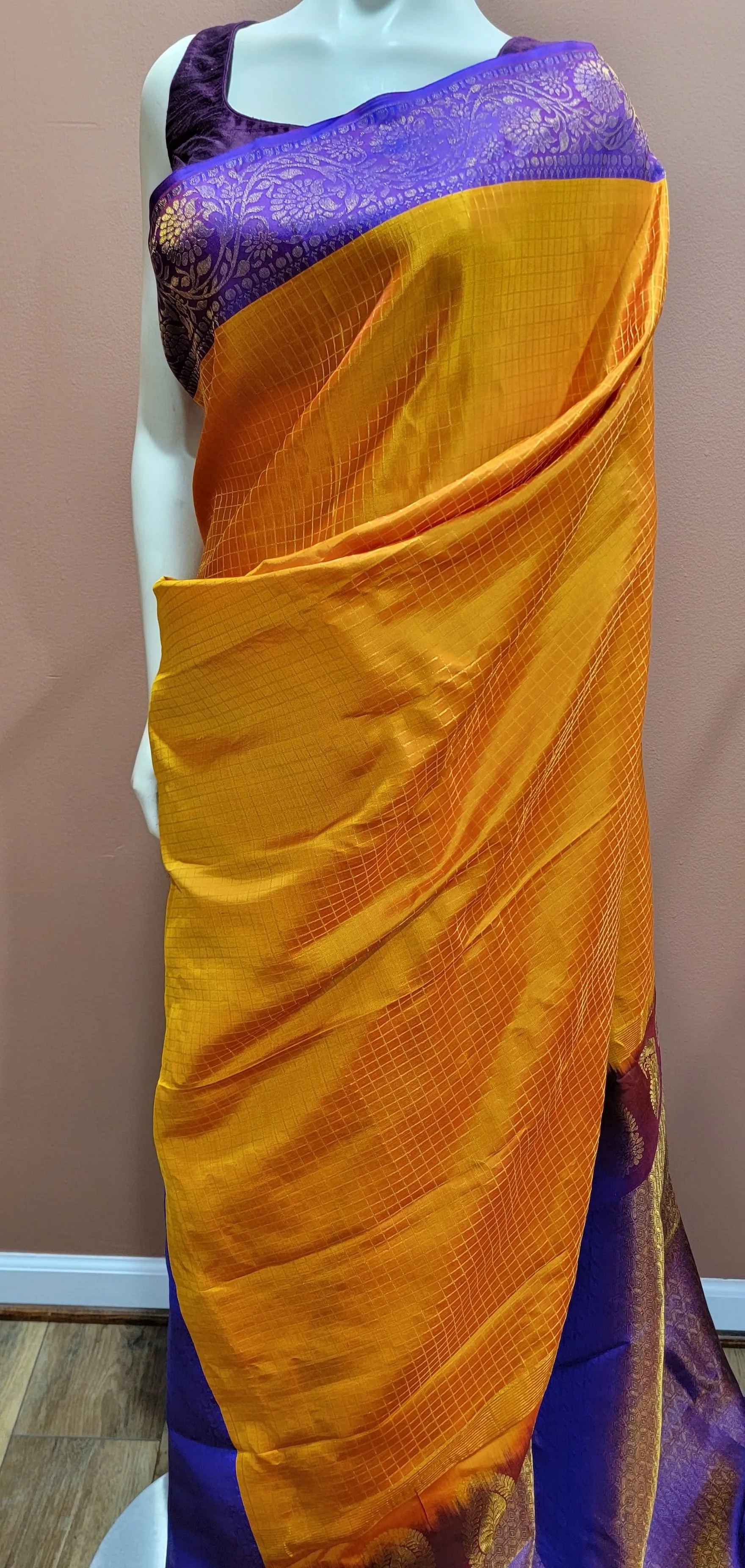 Gadwal Pattu Saree w/ Custom Blouse