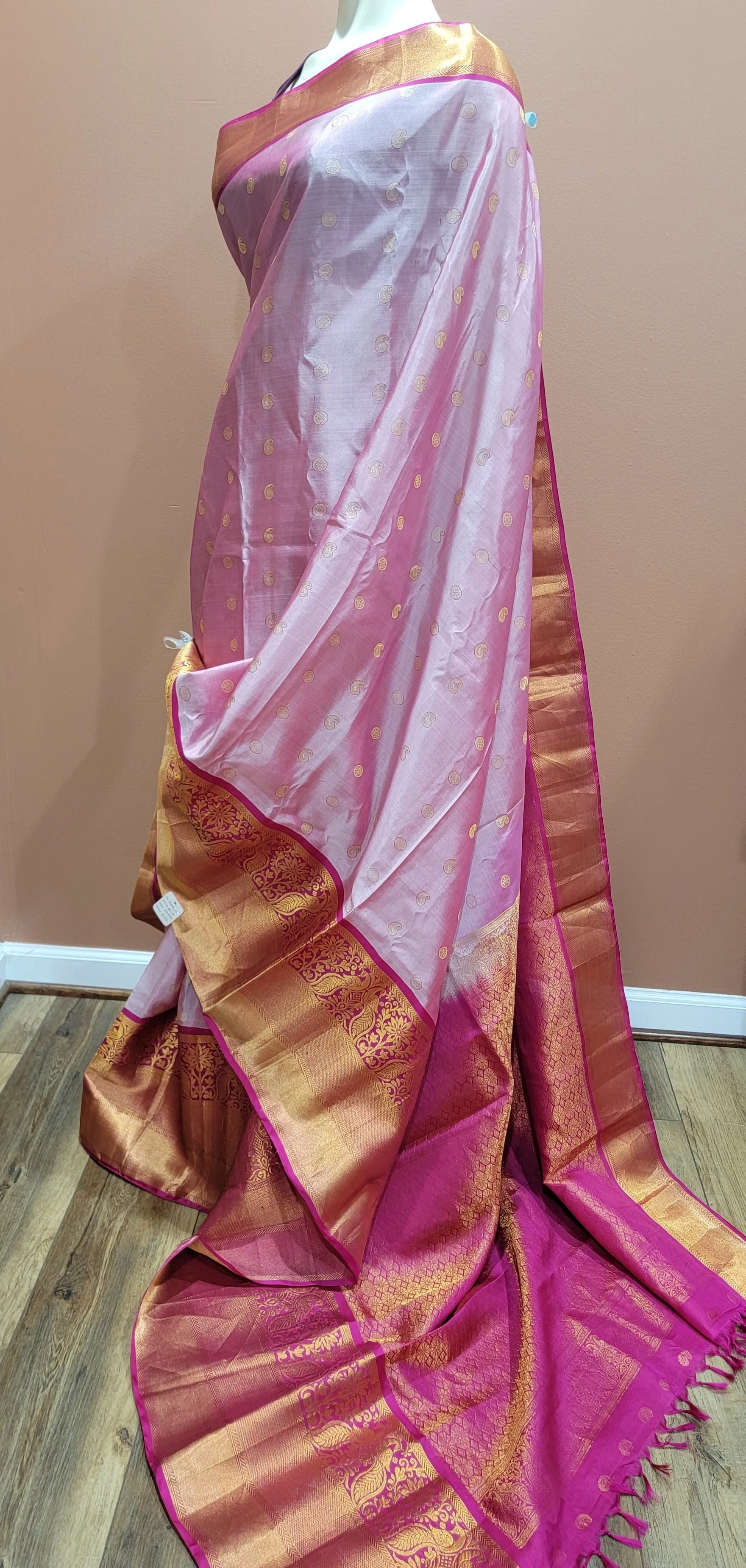 Gadwal Pattu Saree w/ Custom Blouse