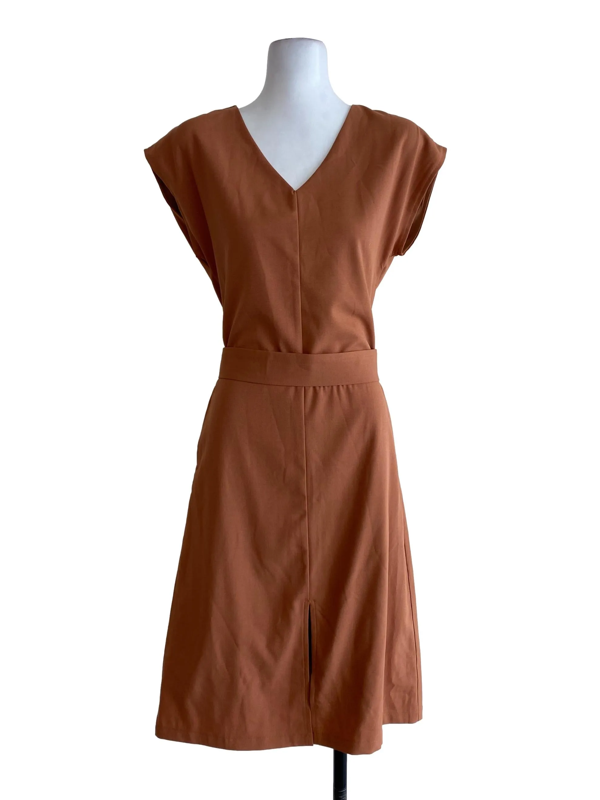 Ginger V Neck Shift Dress