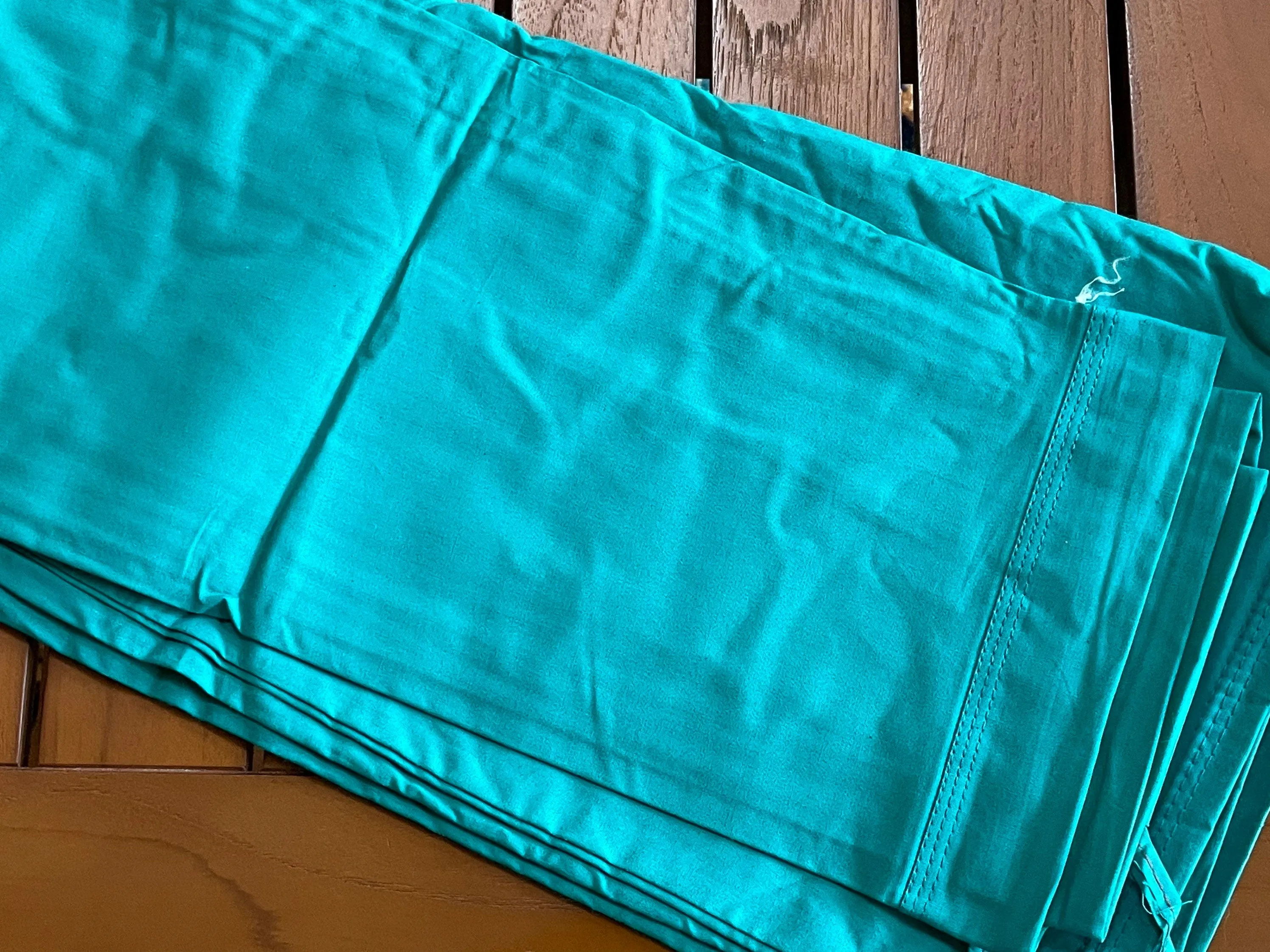 Green saree petticoat | Indian Saree | Saree Blouse | Saree Petticoat saree in skirt - saree skirt