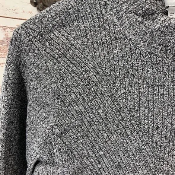 H&amp;M Grey Cabled Mock Turtleneck  Sweater Women  XL