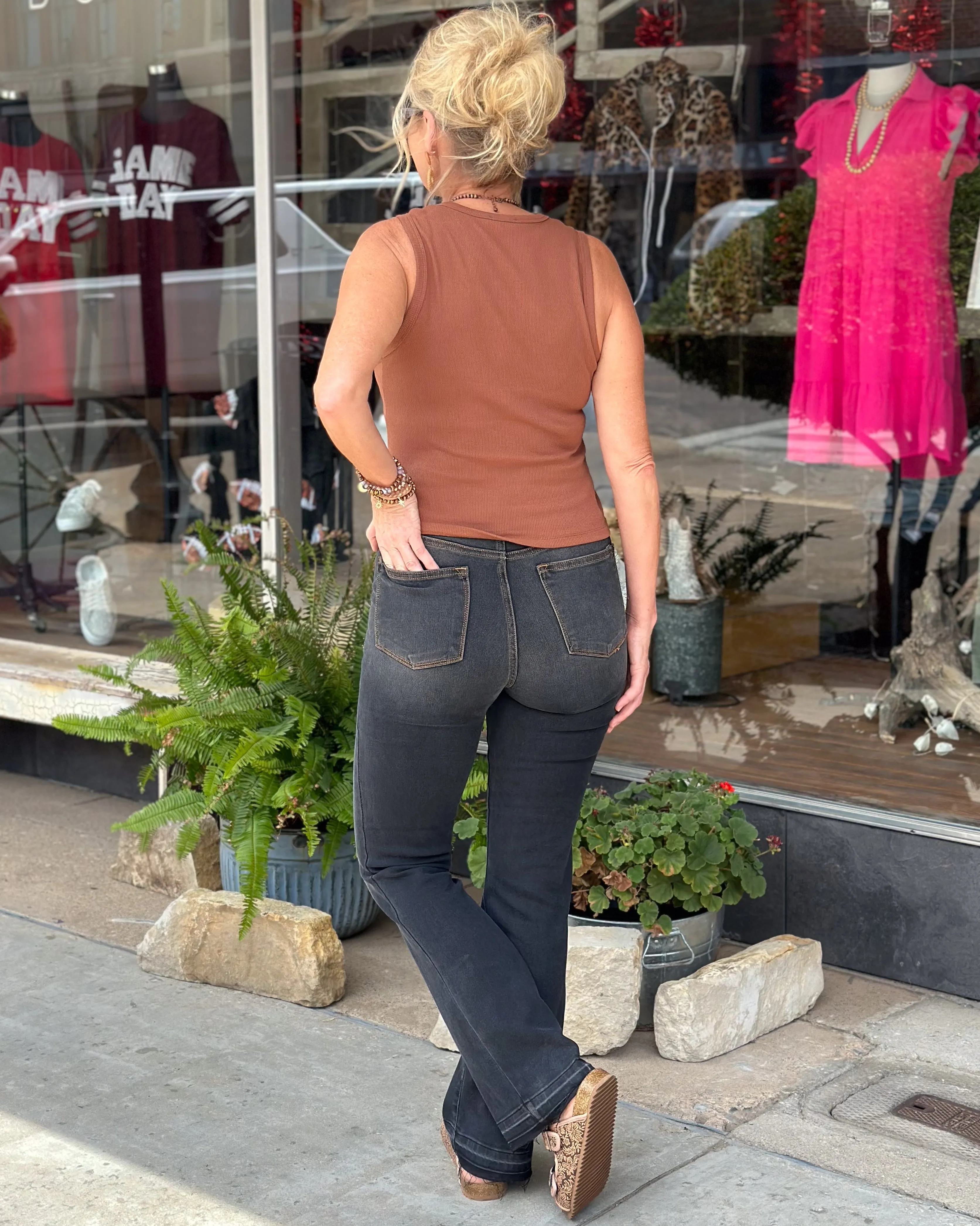 HW RELEASE HEM SLIM BOOTCUT BY JUDY BLUE - CURVY